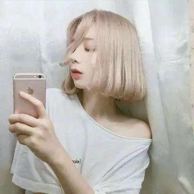 超级网红真裸告白